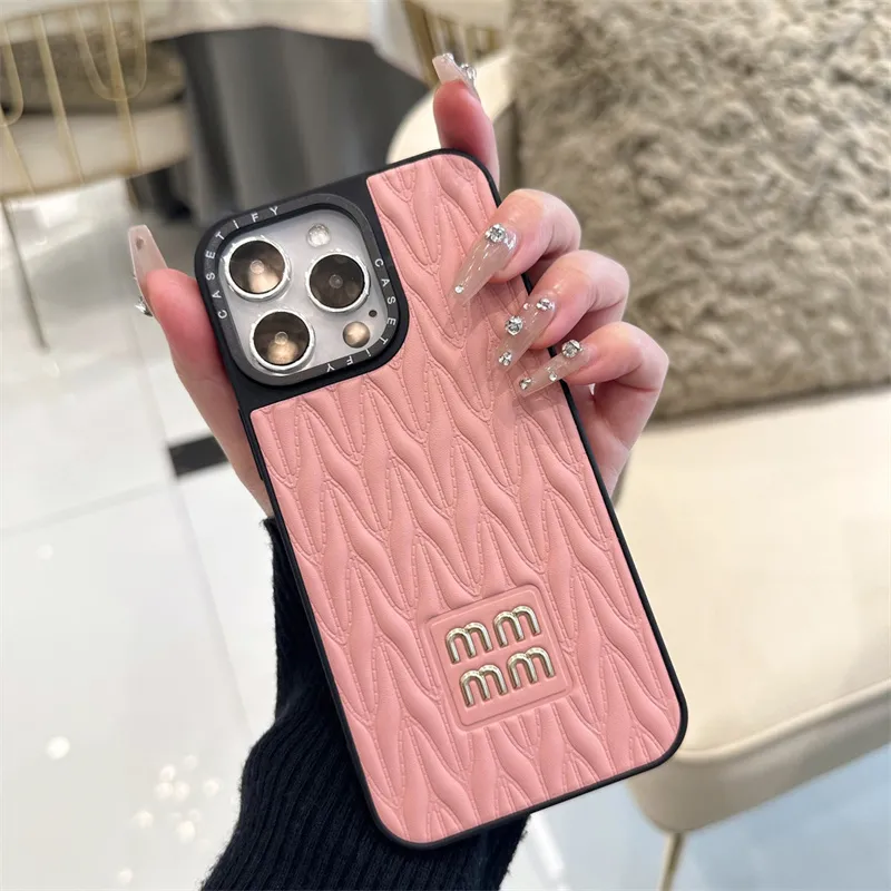 Erkek Kadınlar İçin Pembe Cep Telefon Kılıfları İPhone Cover Unisex Moda Marka Günlük Modaya Modeli Yüksek Kaliteli Deri Phonecase