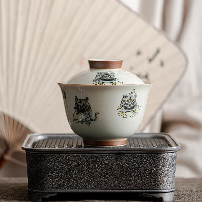 Conjuntos de té Estilo chino Retro Kung Fu Lujo Gaiwan Viaje Cerámica Ceremonia de té Premium Juego De Te Accesorios 230901