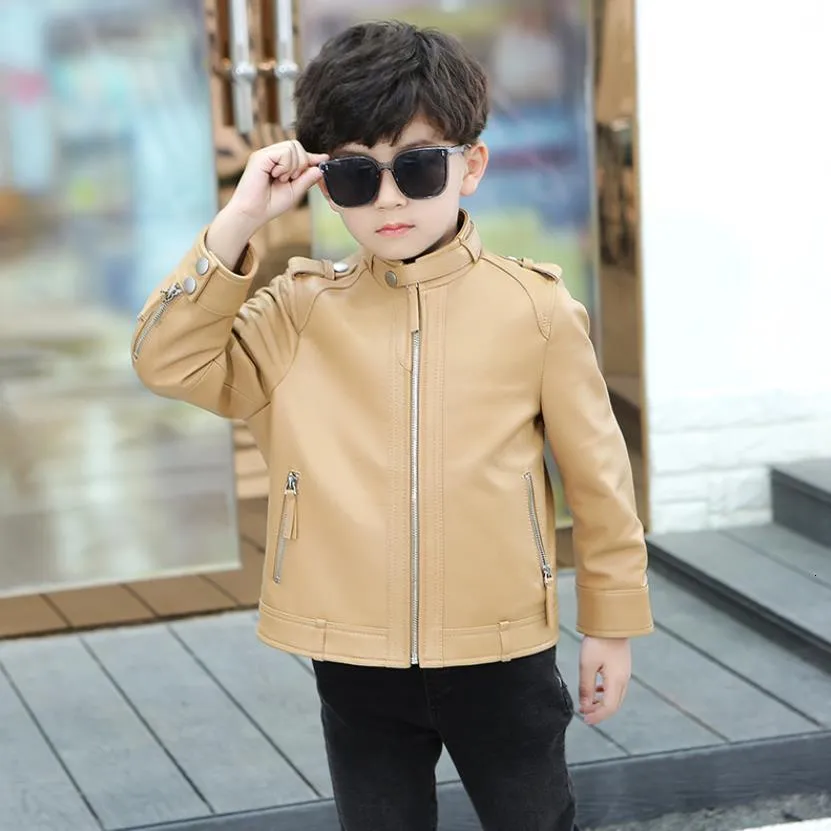 Jackets Autumn Winter Children Genuine Leather Jacket Fashion Cowhide Coat Rivet Motorcycle Biker For Boys A690 230904