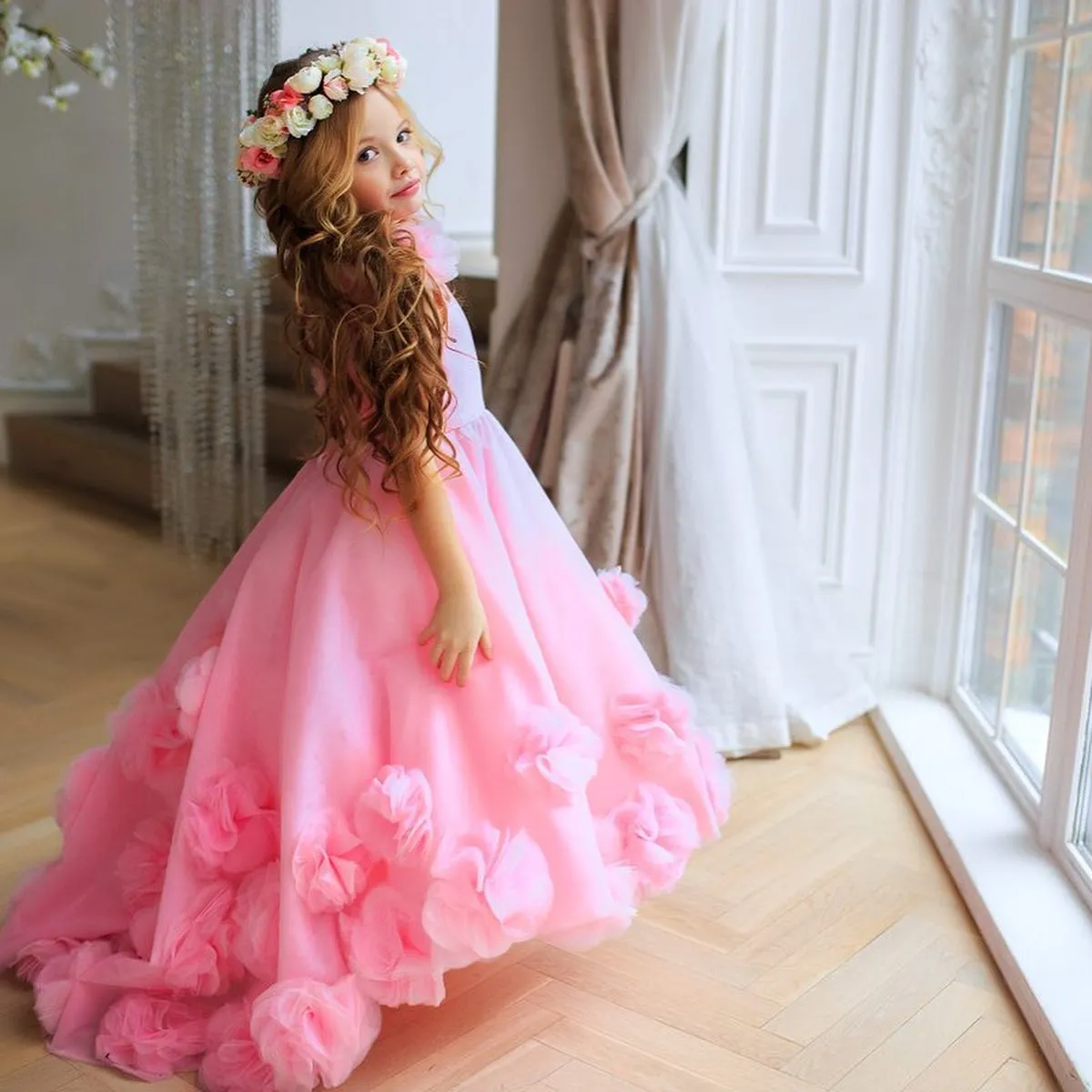 where can i buy prom dresses Satin A-line Scoop Split with Pockets PL395 while the low corset nav-97 Vestido Midi Floral Lace Duration:4 days