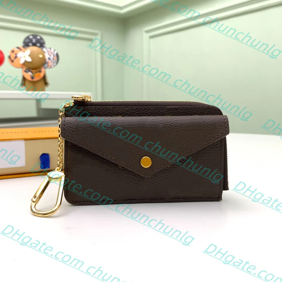 5A Högkvalitativ designer Fashion Keychains Card Package Leisure Mini Zippy Wallet Leather Emponsing Coin Purse Påsar Dermis Charm Key Pouch With Box