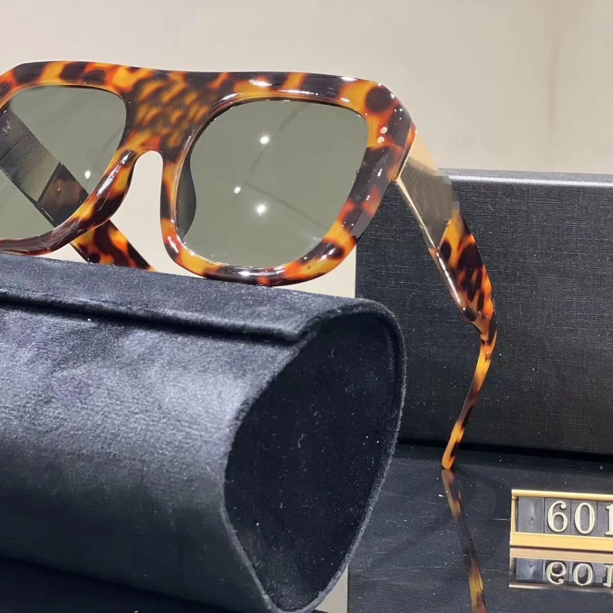 Mode luxe designer herenbril zonnebril voor dames heren dames ontwerpers Brillen Groot frame D ondertitel vierkant met hoge uitstraling