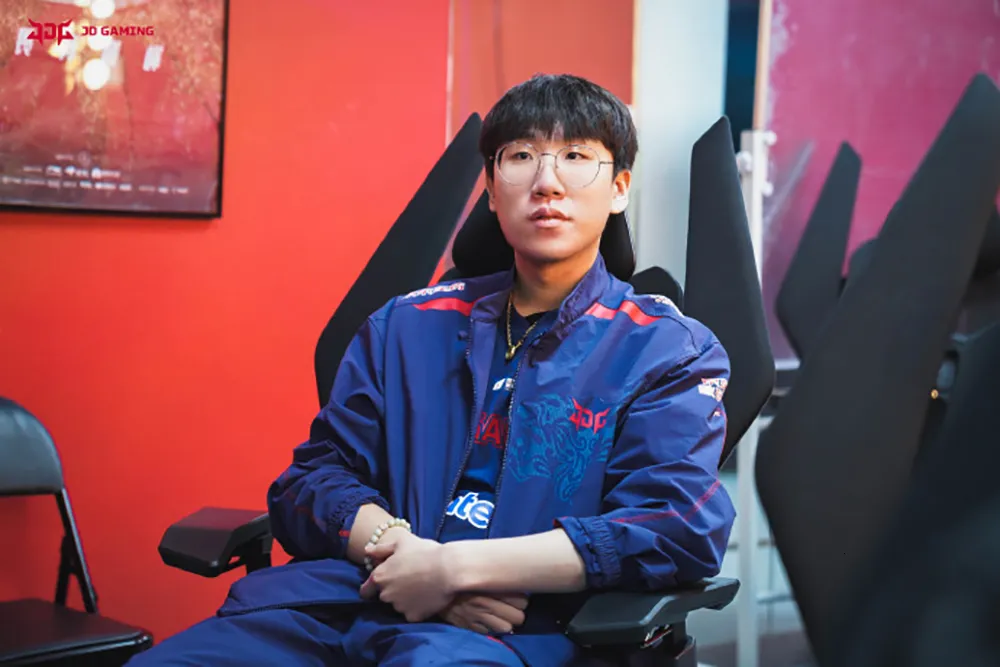 DHgate.com:2023 Jdg Jacket Lol Lpl Ruler Knight 369 Kanavi