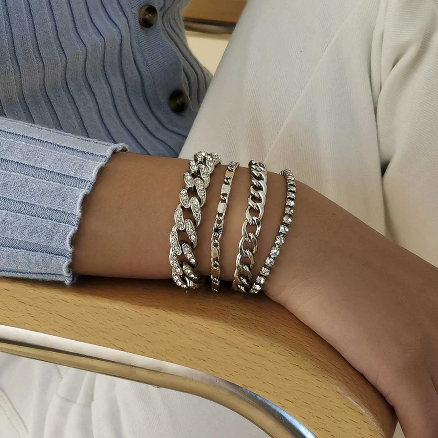 Kercisbeauty Lot de 4 bracelets à maillons cubains Tennis Miami pour femmes et filles avec strass - Bijoux de fête bohème délicats (argent)