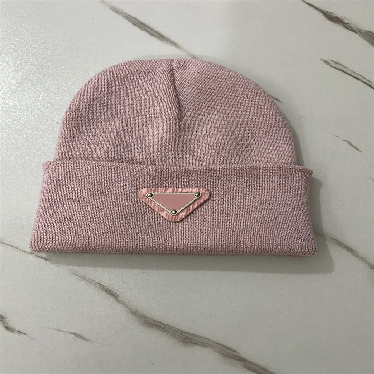 Fashin designer beanie luxe hommes baseball chapeau sport coton chapeaux tricotés casquettes de crâne ajusté classique triangle lettre imprimé bonnets de laine décontracté en plein air kull chapeau