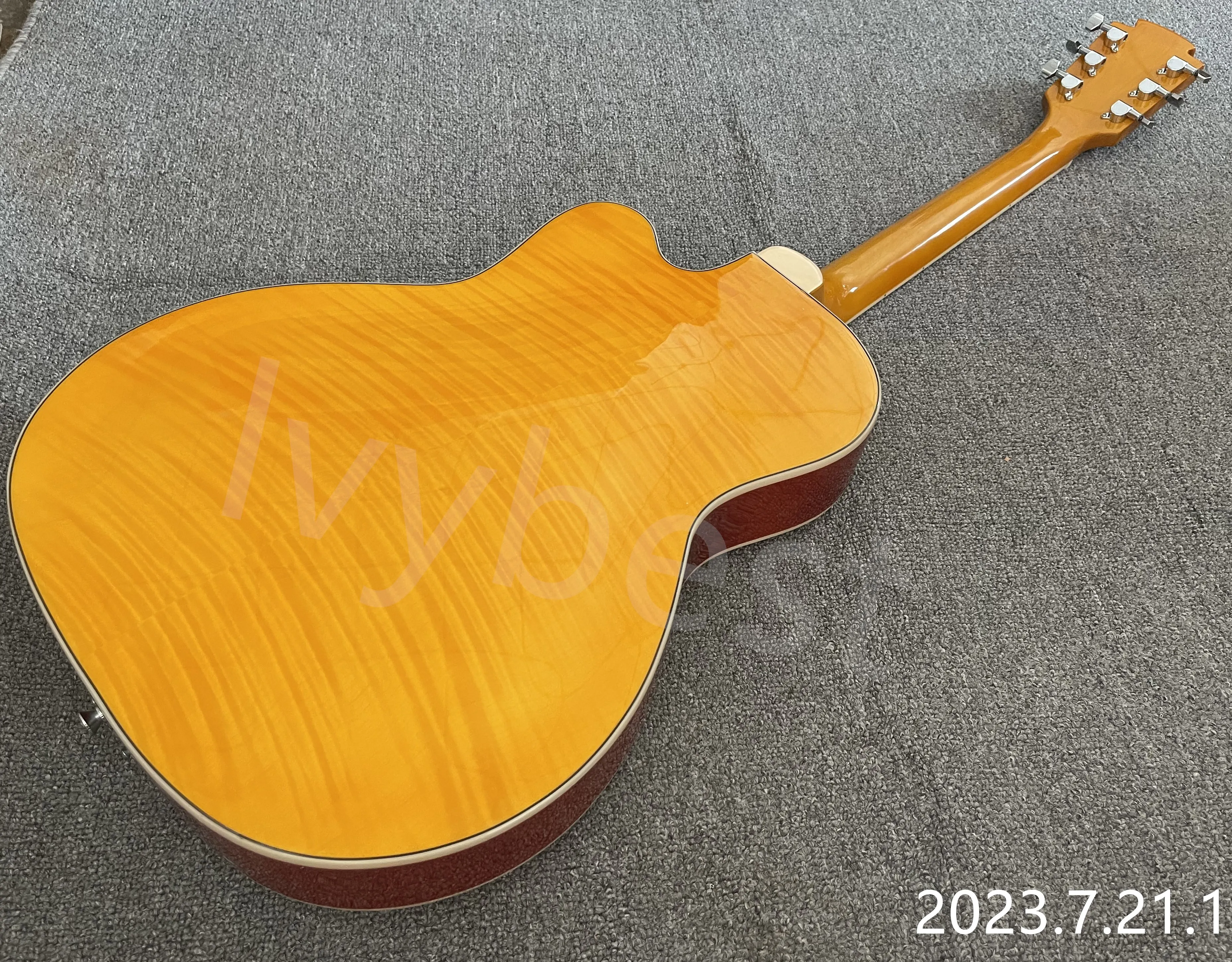 DHgate.com:Electric Guitar, Mahogany Body, Flame Top