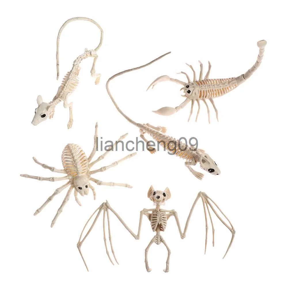 Décoration de fête 1pc Horreur Halloween Plastique Animal Squelette Corbeau Araignée Souris Chauve-Souris Lézard Os Modèle Home Party Décor Ornement Prank Props Cadeau x0905