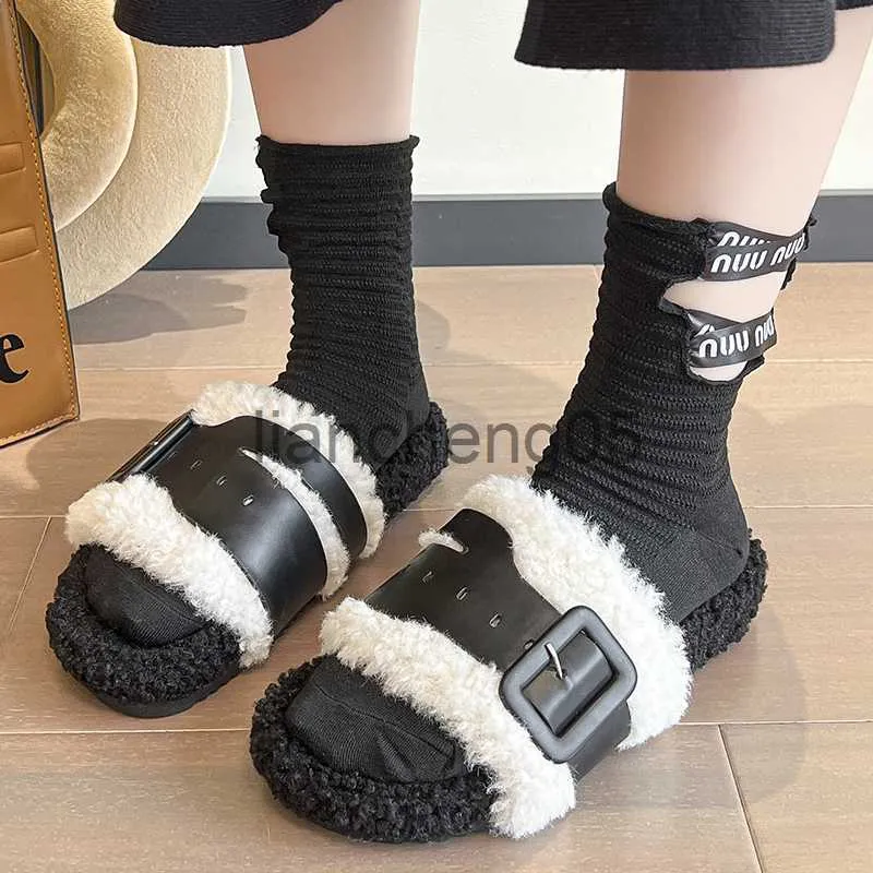 Tofflor vinter ny ull platt sula kvinnor tofflor kik tå hårig fluffig slip på loafers designer skor varm promenad platt kvinnor tofflor x0905