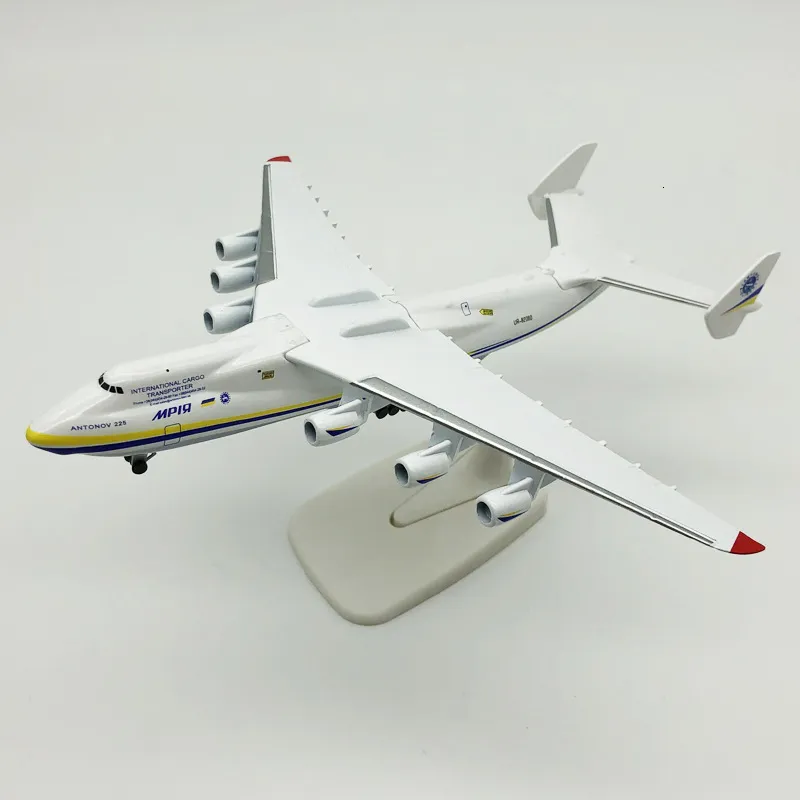 Vliegtuigen Modle JASON TUTU 20 CM Antonov An-225 Transport Vliegtuig Model An225 Diecast Legering Model Drop 230904