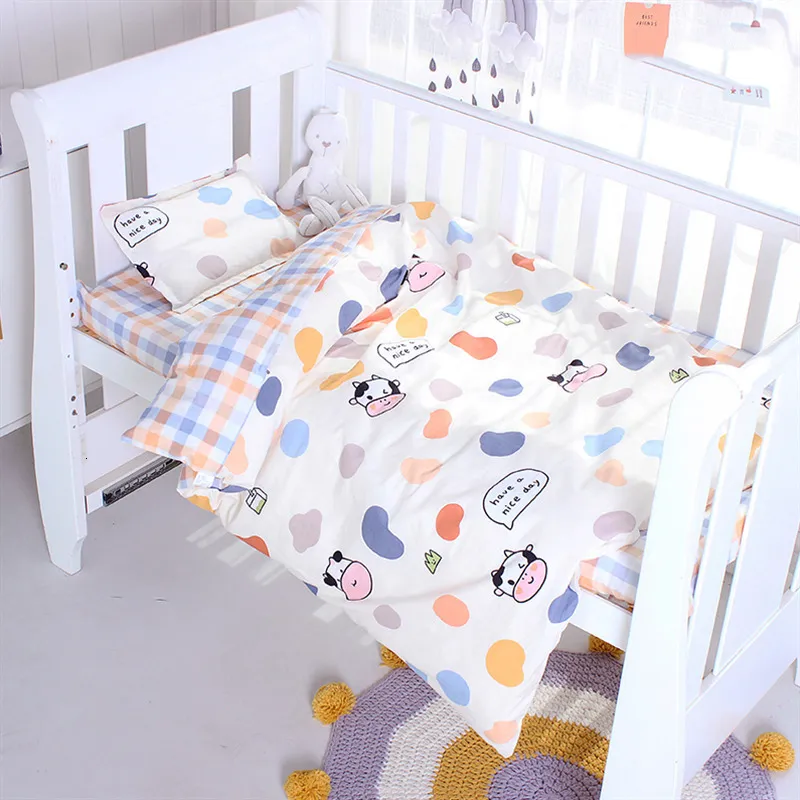 Baby cot quilt sale