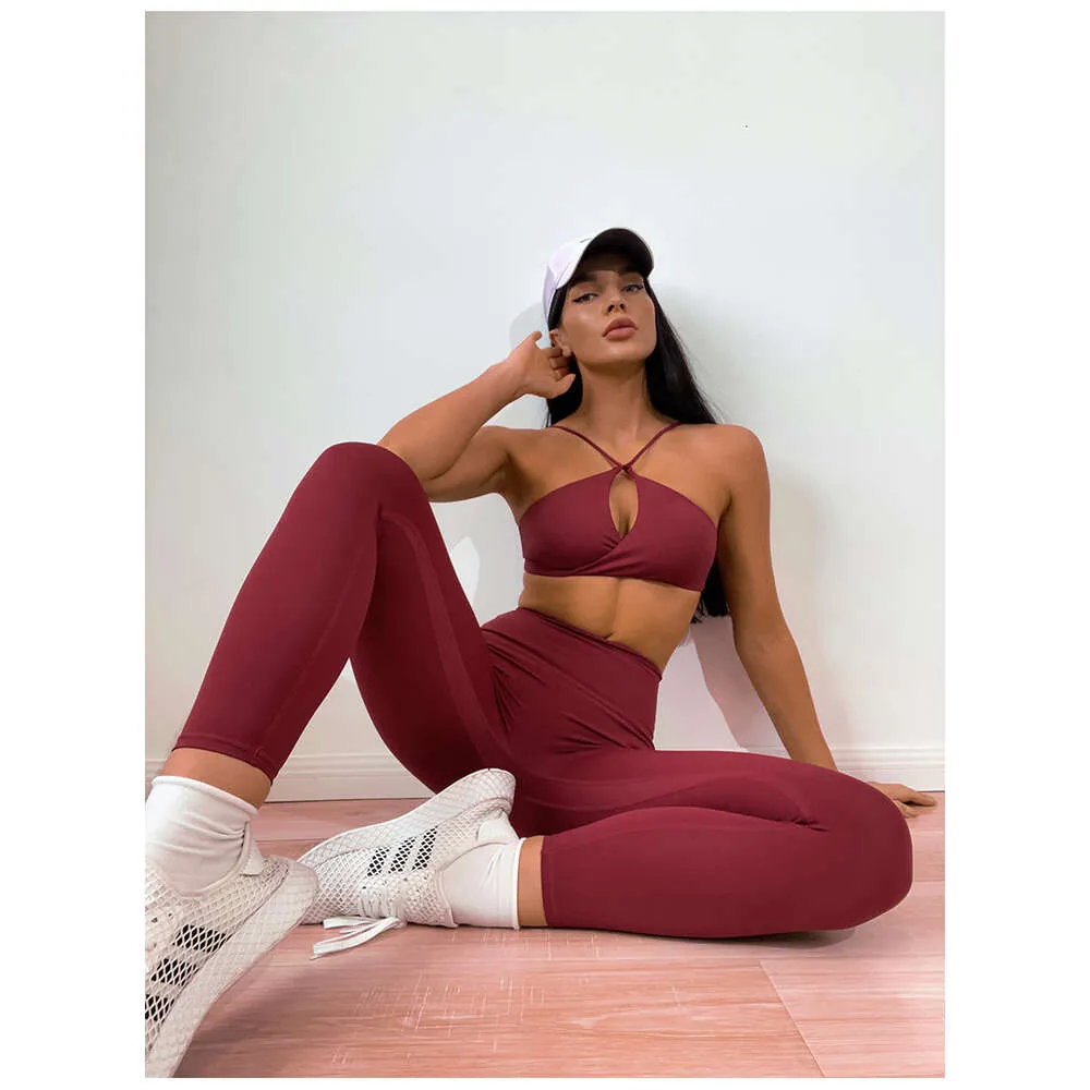 Designer Al Yoga Hot Leggings Outfits And Pants Set With Twisted Bra And  High Waist Pleated Tight Pants For Women From Zhangjungang1, $38.93