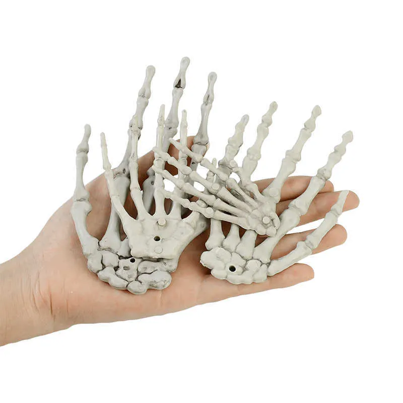 1 Pair Halloween Decorations Skeleton Hands Skull Props Fake Body Part Sculpture Zombie Party Haunted House Decor Scary Props