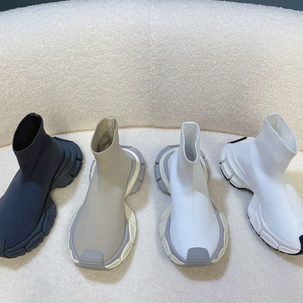 Designer 3xl meia tênis botas de malha casual corredor sapatos mulheres homens plataforma sneaker estiramento preto branco treinadores sapatos esportivos com caixa no467