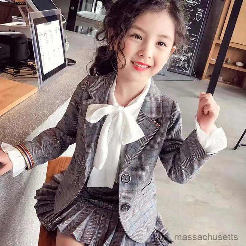 Manteau en duvet 2023 Printemps Bébé Fille Vêtements Formels Ensemble Costume Veste + Jupe Enfant Enfants Vêtements Filles Costume Blazer Veste Épais Vêtements De Bébé R230905