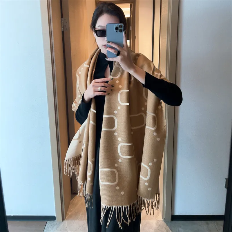 Luxe Kasjmier Sjaals Mode Winter Warme Sjaals Unisex Designer Merk Klassieke Wraps Voor Heren Dames Trendy Volledige Letters Strepen Pashmina