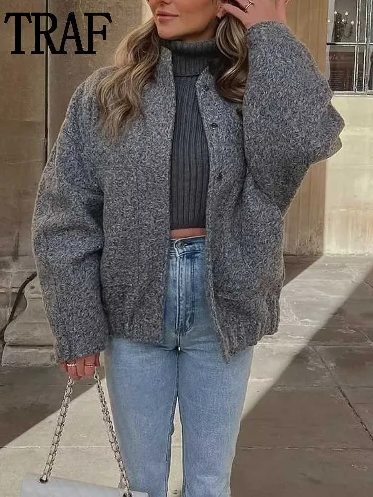 Mélanges de laine pour femmes TRAF gris Bomber vestes femmes 2023 Y2K Streetwear Tweed fausse laine et mélanges veste mode bouton femmes printemps veste L230905