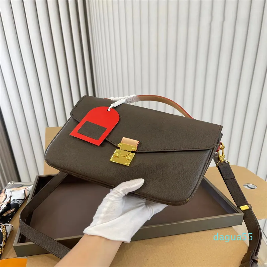 Designer Messenger Bag Satchel Shoulder Bags Sacoche Handbags Corss Body Leather Women Lady Purse Satchel Bag From 60 67 DHgate