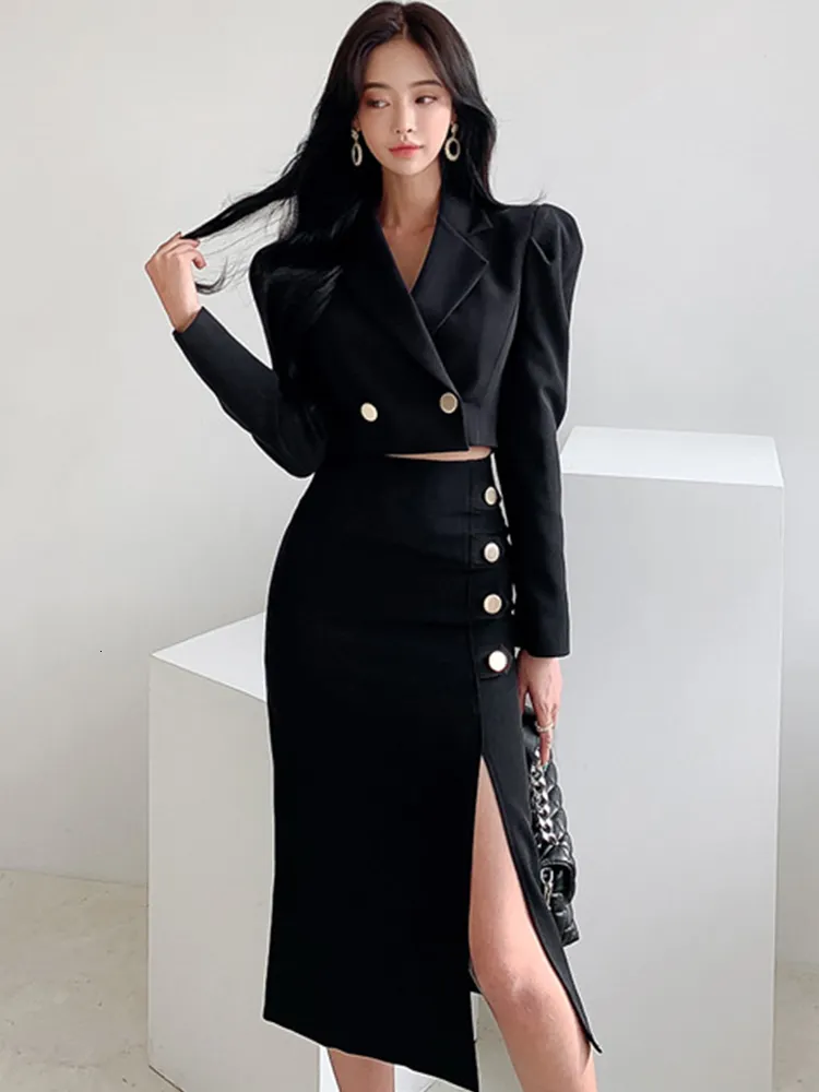 dress formal wanita Geela Official - Asmi Red Dress (G.43110)