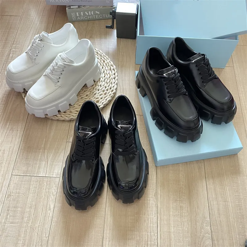 Designer Femmes Chaussures Casual Baskets Monolith Cuir Brillant À Lacets Semelle Épaisse Chaussures Semelle En Caoutchouc Plate-Forme Étanche Chaussures En Cuir À Talons Hauts