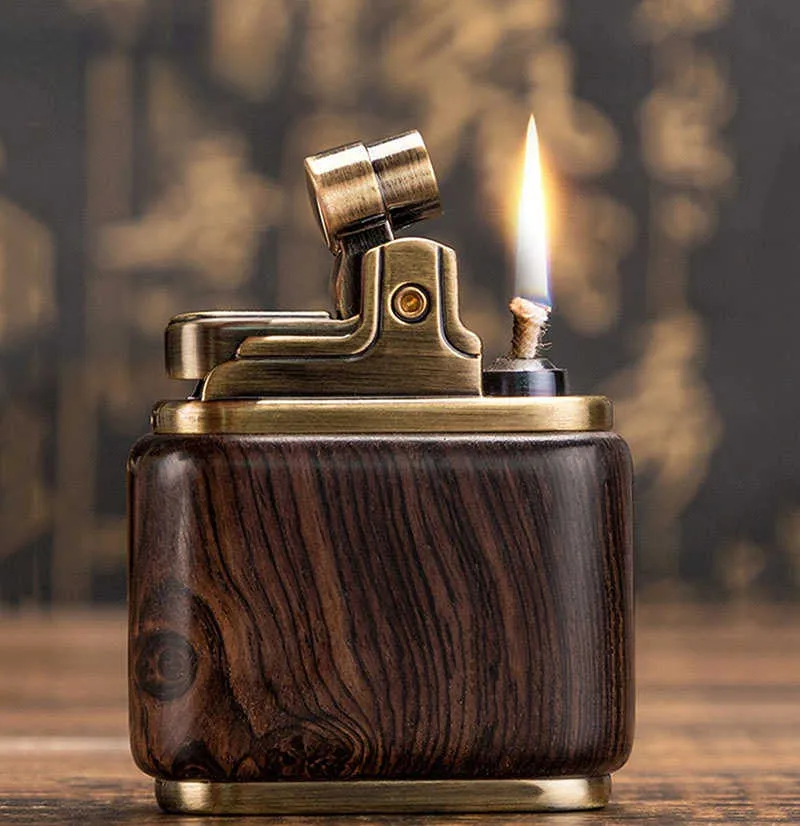 Zorro Pure Copper kerosene Lighter。手作りのウッドシェルプレスイグニッション。古いノスタルジックサンダルウッドエボニーライター男性喫煙ギフトK50B