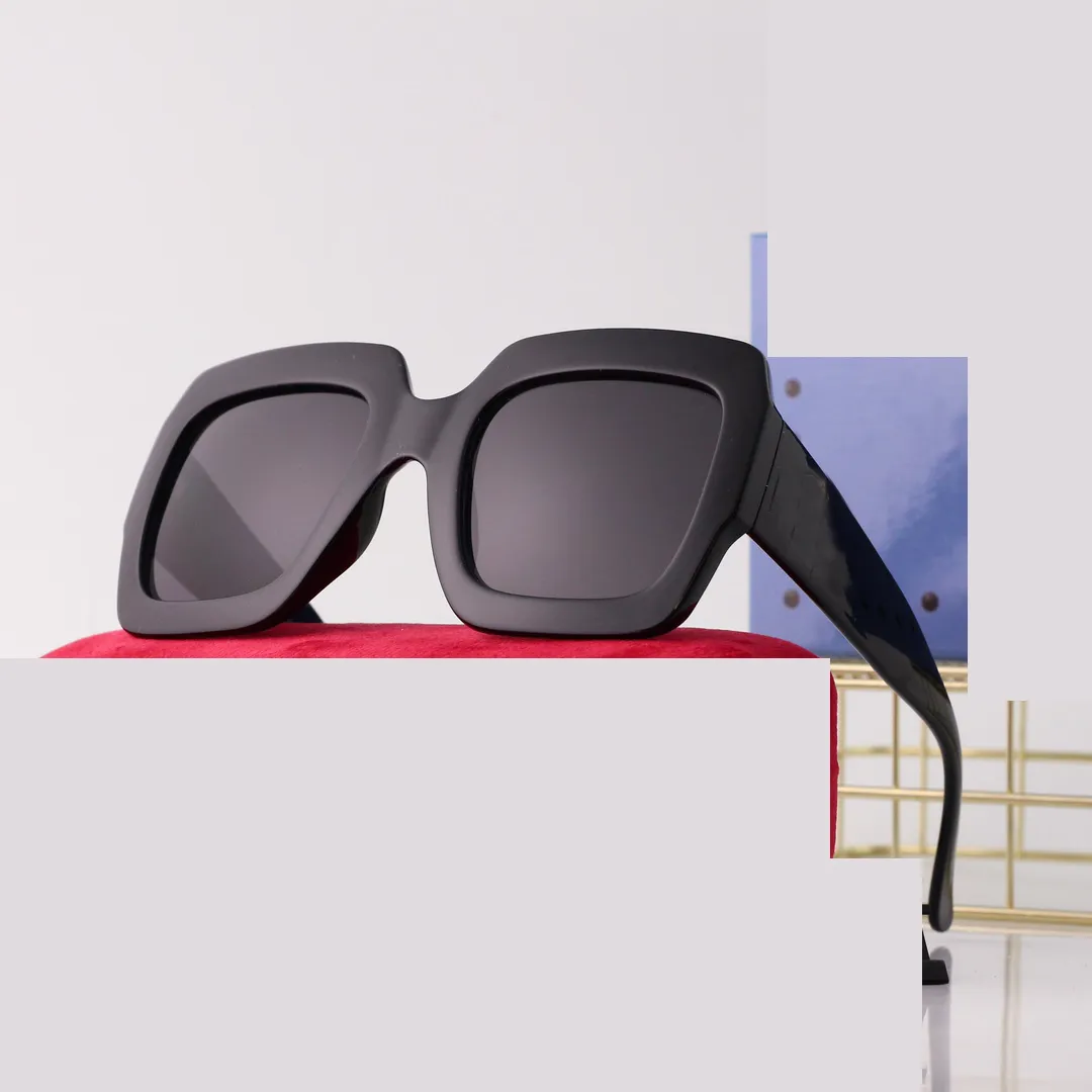 Verano mujer moda viajes Gafas de sol bibliotecario vidrio conducción Gafas de sol Lady Square marco grande playa Protección UV anteojos deslumbrantes gafas negras de 5 colores