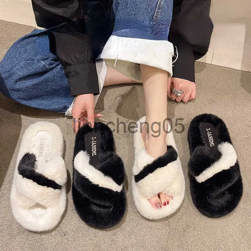 Kapcie modne czarno -białe panda nowe pluszowe buty ciepłe puszyste kapcie mieszane kolor w pomieszczenia komfortowe damskie kapcie zapatos mjer x0905