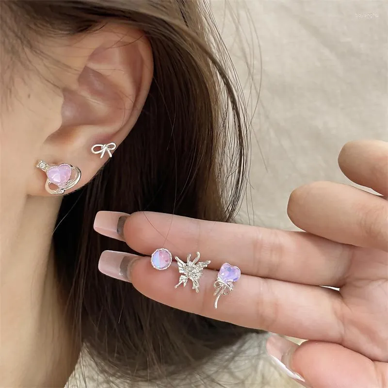 Stud Earrings Fashion Sweet Cool Girl Personality Simple Butterfly Set Exquisite Female Design Sense All-match Fresh Jewelry Gift