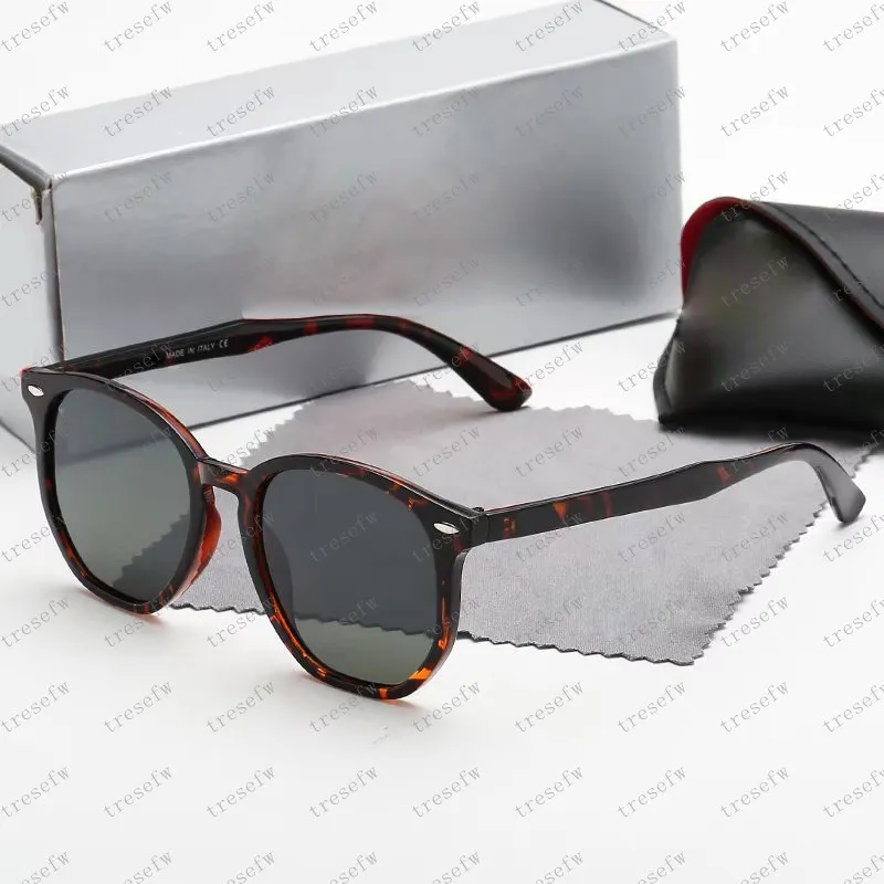 Klasyczna marka retro kobiety mężczyźni okulary przeciwsłoneczne 2023 Luksusowe designerskie okulary 4306 Okulary metalowe szklane szklane okulary słoneczne kobieta z pudełkami Caes