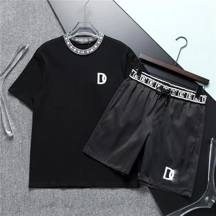 Designer of luxury T-shirt Quality letter tee short sleeve spring summer tide men and women t shirt Shorts suit Size M-XXXL