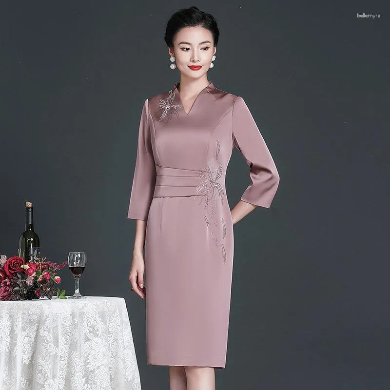 Ethnic Clothing Yourqipao Elegant Purple Mother Of The Groom Dress Chinese Women Cheongsams Dresses Half Sleeve Embroidery Banquet Evening