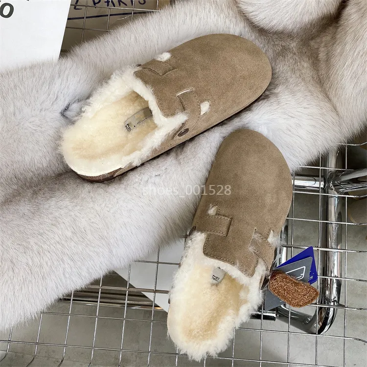 Women Men Leather Clogs Slippers Sandals Buckle Strap Soft Comfortable Casual Flats for Indoor Outdoor 2024 Women Men Leather Clogs Slippers Sandals Buckle Strap Soft Comfortable Casual Flats for Indoor Outdoor 2024