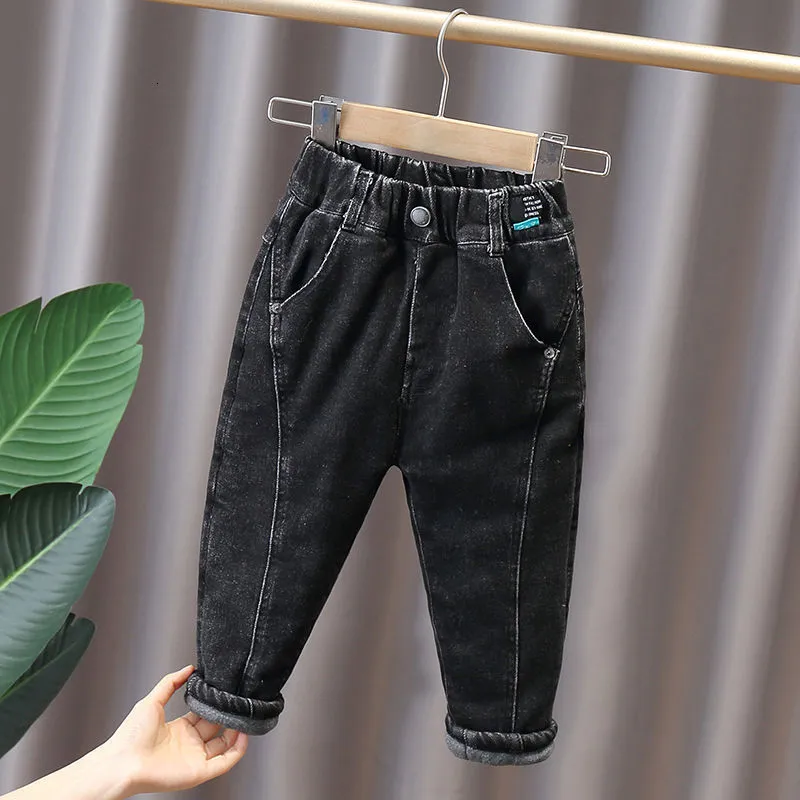 Jeans marka erkekler gevşek gündelik düz renkli sıcak pantolon yürümeye başlayan çocuk kış kıyafetleri sonbahar bebek pantolon pamuk kapitone denim 230905
