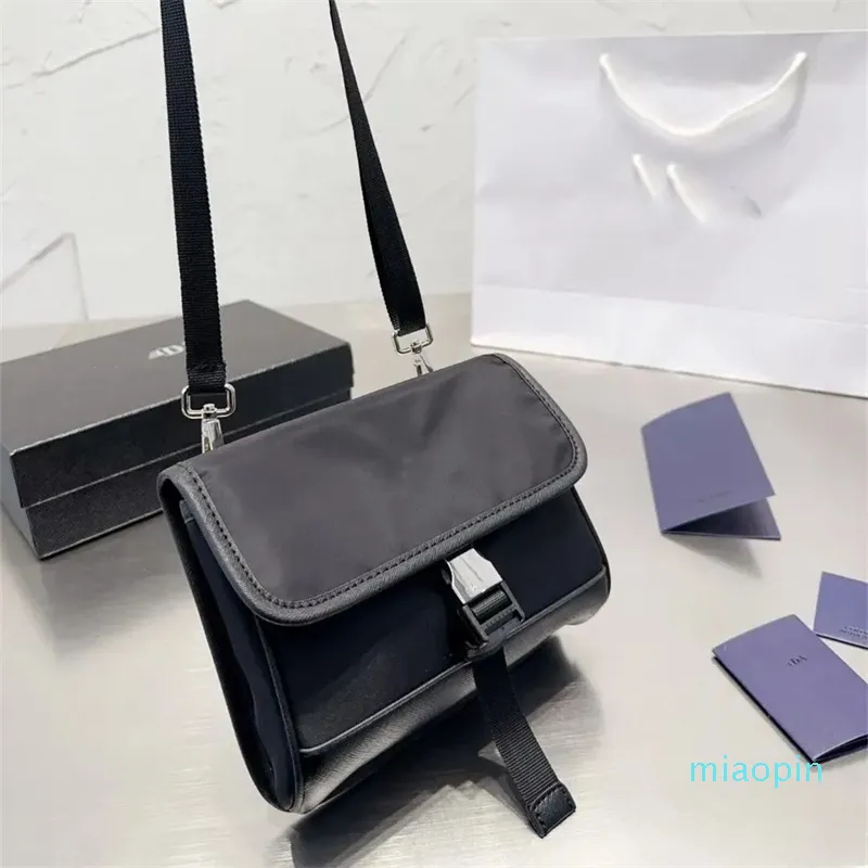 2023 New One Shoulder crossbody Bag Handbag Chain Nylon Black Purse Luxury Handbag Women's Latest Fashion Leather Men's bag patchwork versatile