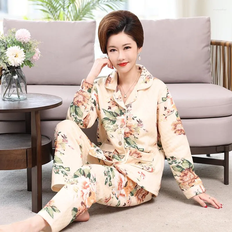 Women's Sleepwear Autumn Winter Thick Warm Women Clip Cotton Pajamas Set Long Sleeve Turn-down Collar Cardigan 3XL Female Homewear