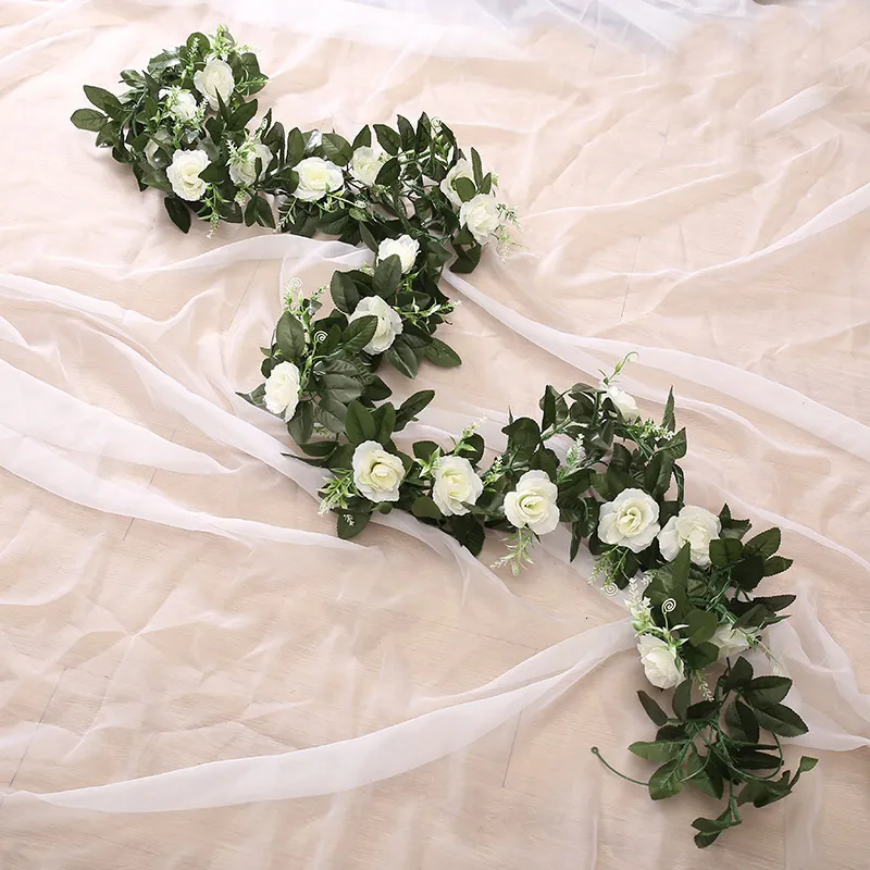 Couronnes de fleurs décoratives en soie artificielle rose vigne fleurs suspendues pour mur de Noël rotin fausses plantes feuilles guirlande romantique mariage décoration de la maison 230905