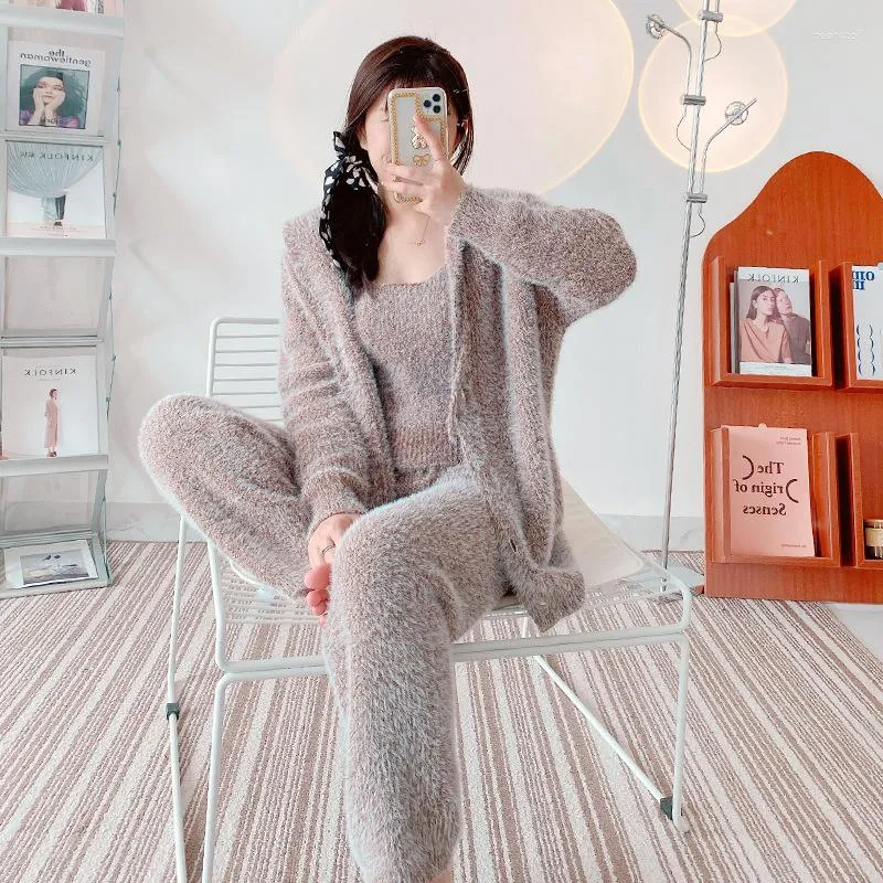 Pigiama cardigan con cappuccio da donna indumenti da notte Set da 3 pezzi Morbido imitazione visone Velluto Caldo inverno Pijama Addensare i vestiti per la casa Pigiama