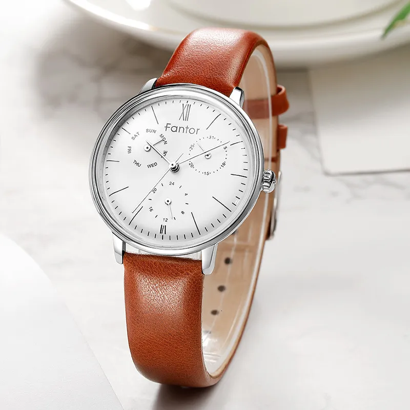 Zegarek Fantor Marka Moda Moda Chronograph Watche Watche Eleganckie luksusowe skórzane kobiety zegarek Relogio Feminino Woman Quartz Na ręce 230905