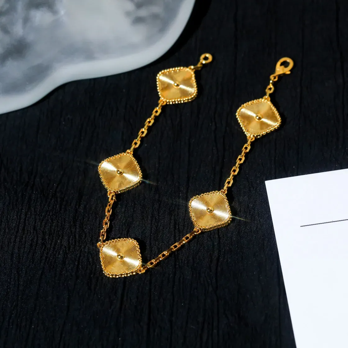 Van cleef bracelet dhgate deals