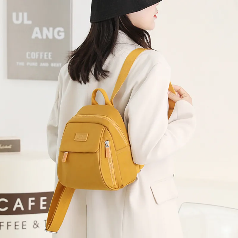 Bolsas escolares Ransel Wanita 2023 Tren Baru Mini Tahan Air Nilon Kecil Belanja Mode Lucu Remaja Perempuan Mochilas 230905