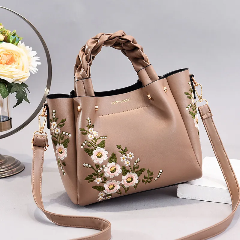 Factory wholesale women shoulder bags 8 elegant flower embroidery handbag daily Joker solid color leather bag this year's popular woven handbags 0626#