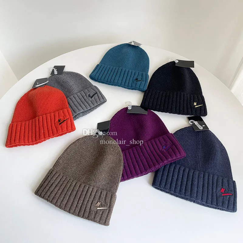 Designer knit hat tech fleece beanie for men classic cuffed hat for women Casual fashion street hat