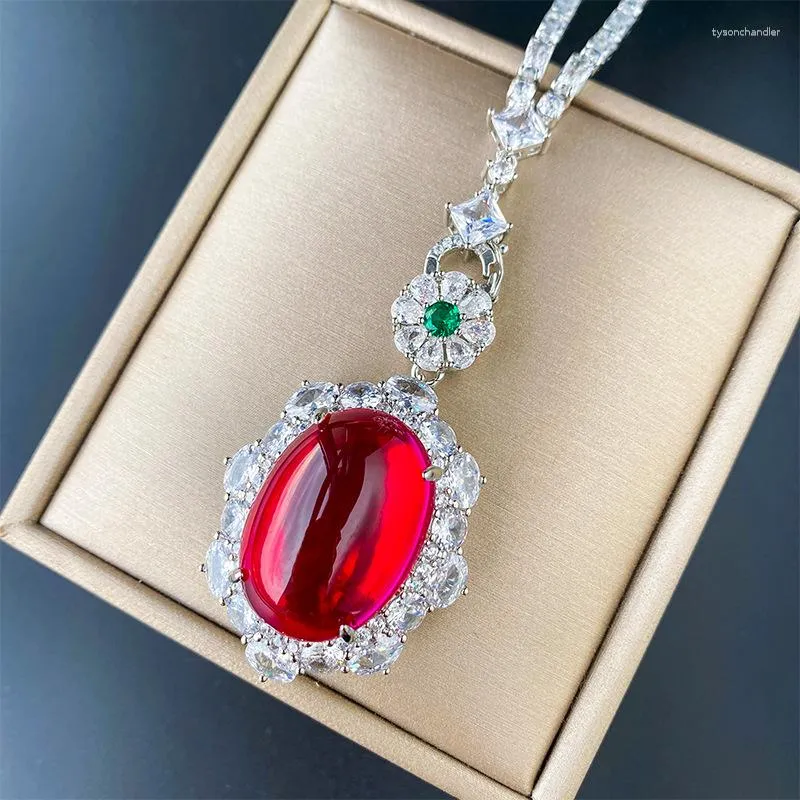 Pendant Necklaces Luxury Sparkling Cubic Zirconia Geometric Pendent Chain For Women Green Red Imitation Rhinestone Clavicle Jewelry