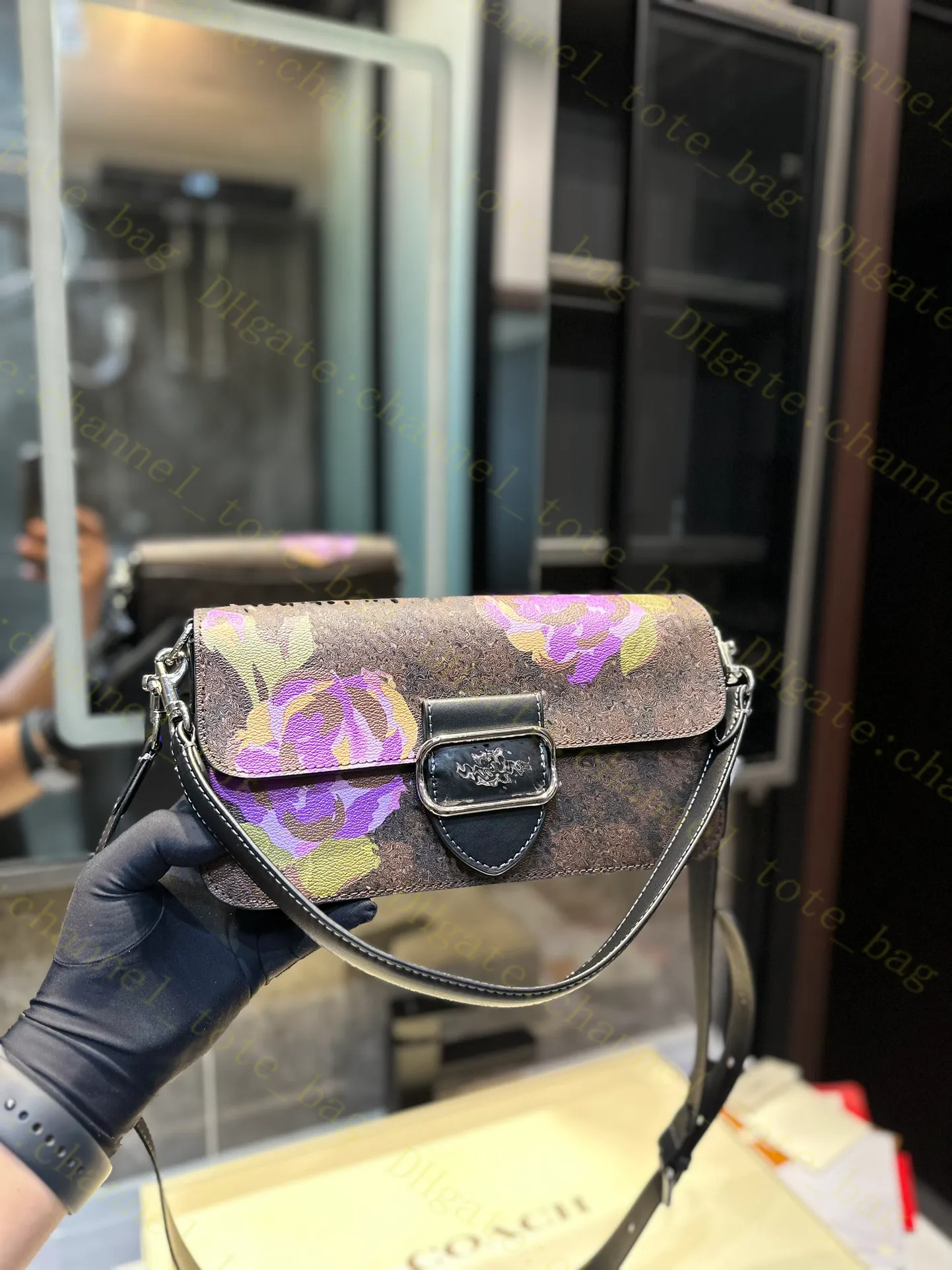 Borsa da donna di design di lusso alla moda, le borse tote da donna in vera pelle con fiori