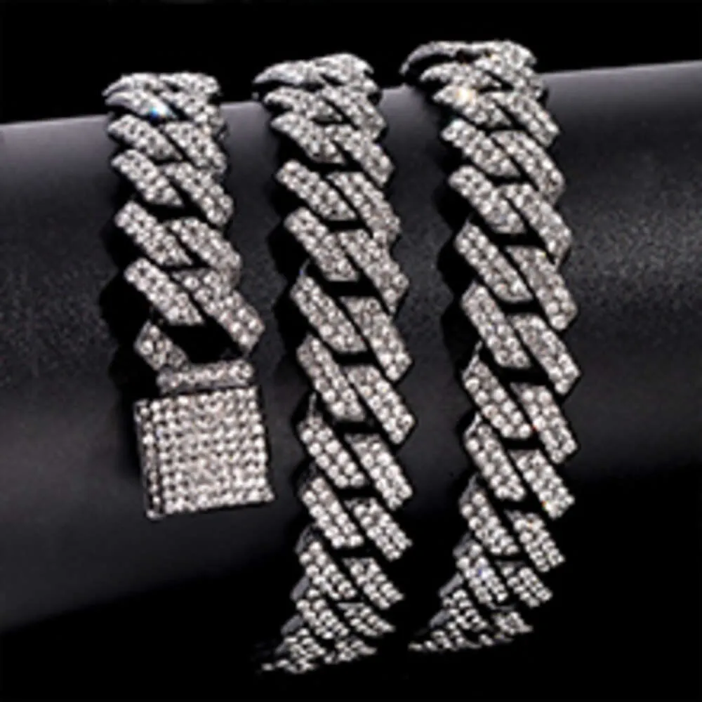 chain for men women
