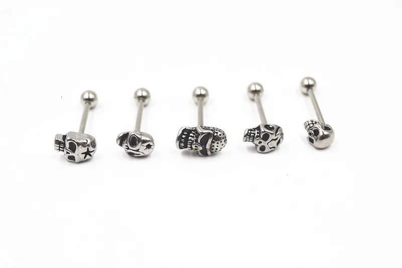 Labret Lip Piercing Bijoux 14g 50pcs Livraison gratuite Corps PUNK EMO Crâne Tête Langue Langue Anneau Bar Mamelon Bouclier Barbells 230906