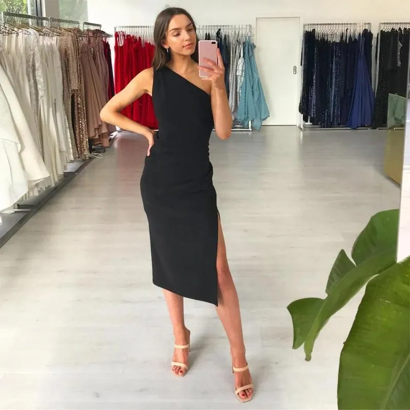 Sexy One Shoulder Midi Dress Skirt for Women - Slim Fit and Casual Solid Color