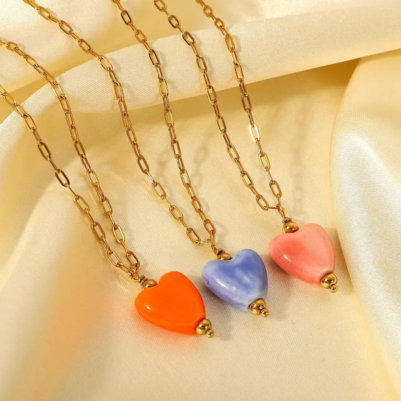 Pendant Necklaces French Elegant INS Style Ceramic Love Necklace Fashion Stainless Steel Heart Female For Women Man Men