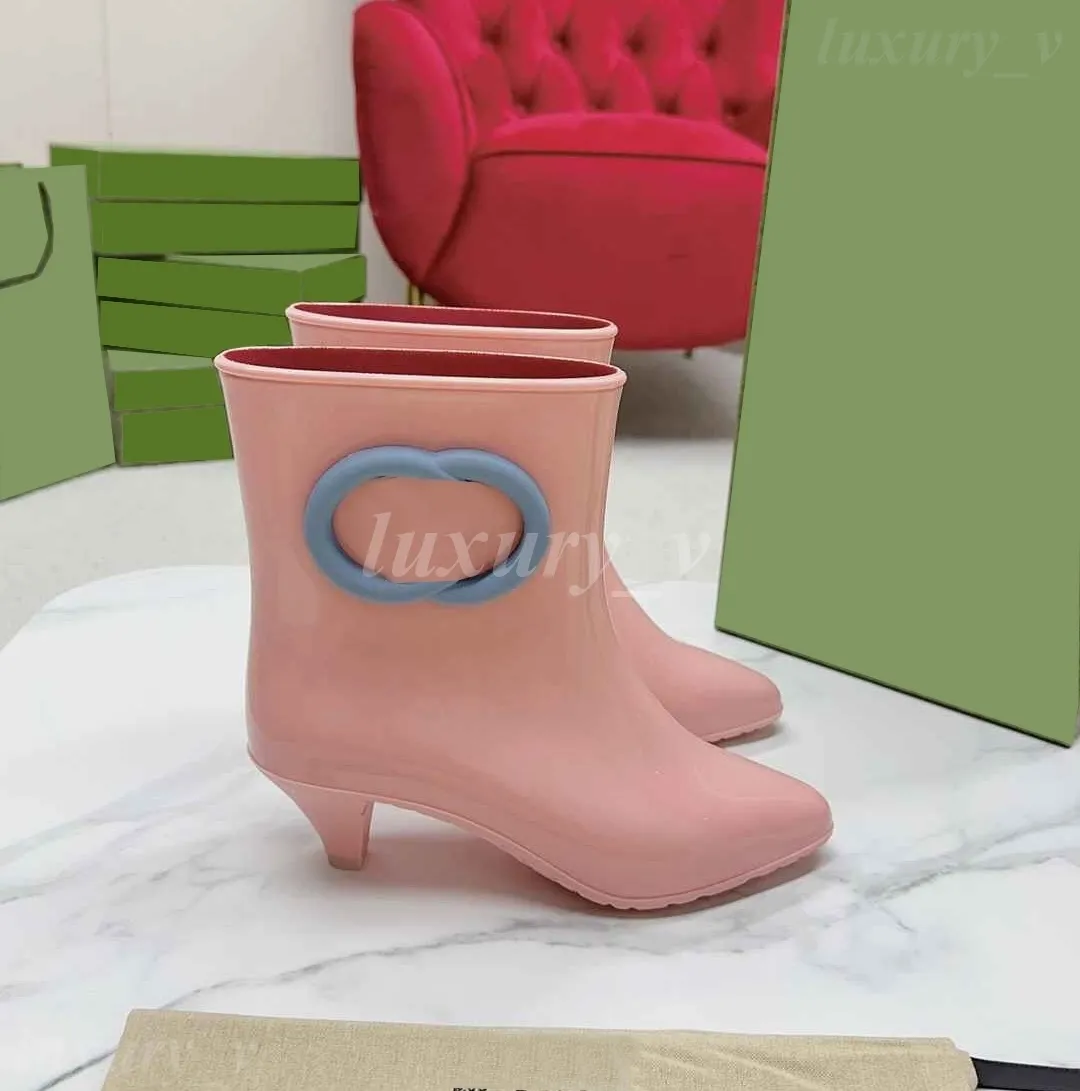 Pointed hotsell rain boots