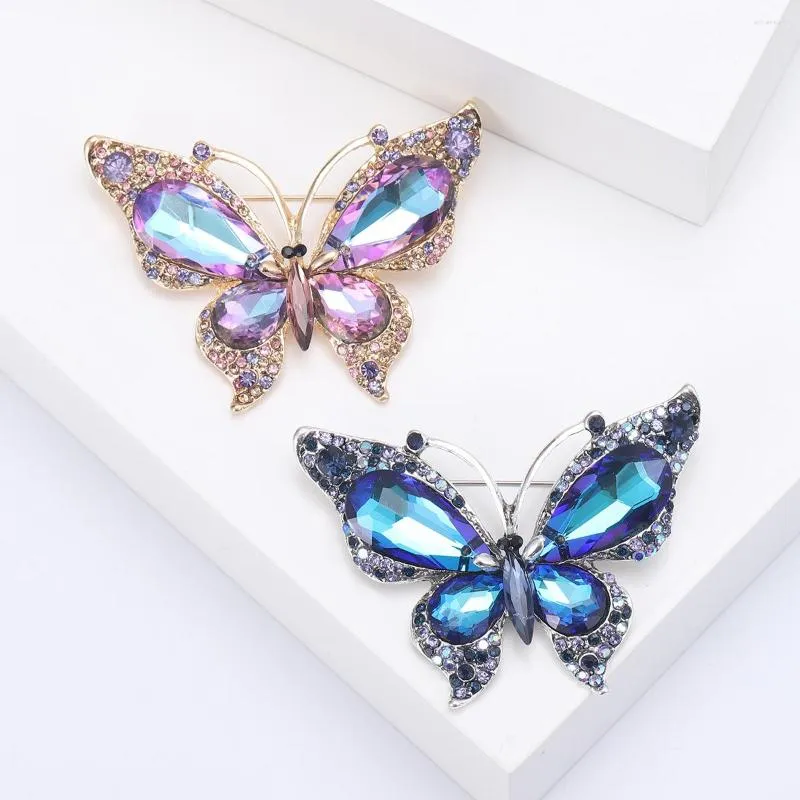 Broches Pomlee papillon en cristal brillant pour femmes, grande épingle à insectes, accessoires de mariage élégants, 2 couleurs disponibles