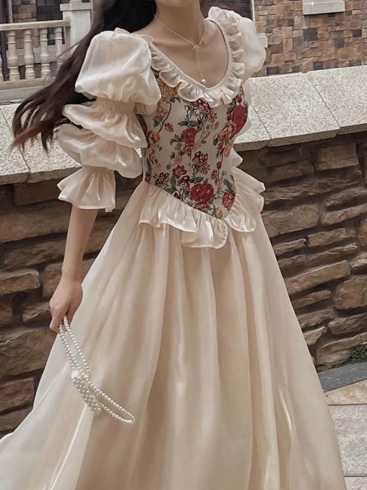 Stedelijke sexy jurken Gaun Bloemenmotief Elegan Vintage Midi Pesta Malam Kasual Leher o Musim Gugur Wanita Peri Korea Lengan Puff 230907